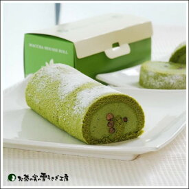 【ふるさと納税】掛川の抹茶がたっぷり!抹茶ムースロールケーキ2本セット【配送不可地域：離島・北海道・沖縄県・四国・九州】【1672446】