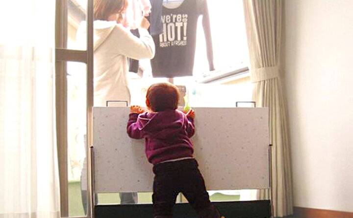 ベビーストップ 自立式ベビーゲート幅90cm☆扉付き 引き取り限定 