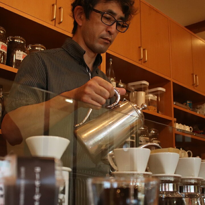 楽天市場 ふるさと納税 023 白いけどコーヒー風味の不思議なプリン 1g 白いコーヒープリン 8個入り ご当地 スイーツ プリン セット 白い珈琲プリン コスモスコーヒー Cosmos Coffee 静岡県 静岡県牧之原市
