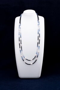 �y�ӂ邳�Ɣ[�Łz700-04������^��T�t�@�C��2�A�l�b�N���X