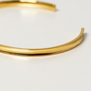 【ふるさと納税】【K10イエローゴールドバングル】逆甲丸のデザインが印象的で美しいバングル 上品な大人カラーが人気 K10-B003