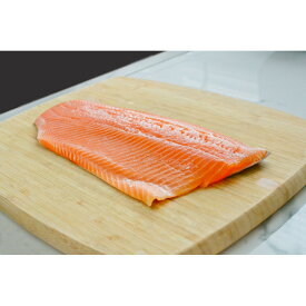 【ふるさと納税】天然ビワマスのフィレ（半身セット） 600g | ビワマス 琵琶湖 固有種 魚 幻の天然ビワマス 高級 魚 琵琶湖八珍 フィレ ふるさと納税 滋賀 珍しい 野洲市 人気 おすすめ 送料無料
