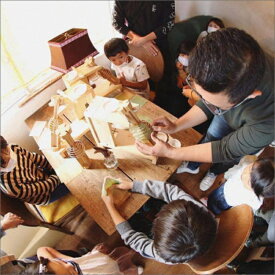 【ふるさと納税】京都・京丹後【伝統の提灯作り体験】【小嶋庵　京提灯】ちび丸提灯製作ワークショップ参加券2人分 ちょうちん 作り 体験 インテリア いんてりあ 照明 ライト らいと ランプ らんぷ 自宅 家庭用 店舗 伝統 工芸品 日用品 体験コース 体験プラン