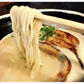 【ふるさと納税】おいしい国産小麦100%の自家製【生麺5食】【手作り生ストレートスープ3人前付】極とろ旨チャーシュー9枚入り石田てっぺい | 麺 食品 加工食品 人気 おすすめ 送料無料