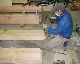 【ふるさと納税】 大工仕事　手刻み体験 ／ 体験 チケット 大工体験 伝統 技術 手加工 手作業 思い出作り 1時間 大阪府 特産品 No.004