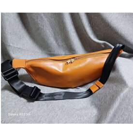 【ふるさと納税】カジュアル本革ショルダー・カラー　キャメル【1702320】