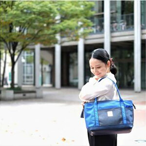 【ふるさと納税】お仕事バッグ しごとーと シャイニー キャリーオン コバルトブルー/ネイビー【右肩用・左肩用より選択可】 | 西宮 機能性バッグ専門店 キャリー対応 光沢素材バッグ