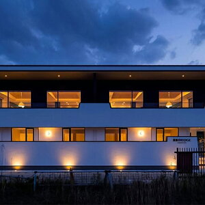 yӂ邳Ɣ[ŁzBRIDGE coastal villa yAh ݕʑ WH N[| ό