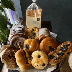 【ふるさと納税】【ソフト系パンの詰め合わせ】Gold Bakerの満足パンセット【配送不可地域：離島】【1629638】