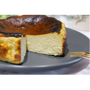 【ふるさと納税】バスクチーズケーキ【プレーン】【配送不可地域:離島】【1679456】