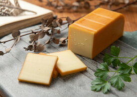 【ふるさと納税】DA-04　ベーコン屋のオヤジのスモークチーズ（約500g）手作り チーズ 無添加 薫製 ボリュームセット おつまみ サンドウィッチ 鳥取県 鳥取県産 大山町 大山 お土産 返礼品 国産 お取り寄せ ご当地