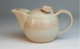 【ふるさと納税】萩焼 ポット華 きゅうす 日本茶 緑茶 おしゃれ 陶器 お洒落 食器 おしゃれ食器 和風食器 ギフト 人気 モダン 和モダン かわいい 山口県 萩市 日本製 贈り物 プレゼント お祝い 結婚祝い 高級感 上品 引き出物 誕生日 記念品 還暦祝い 新生活 一人暮らし