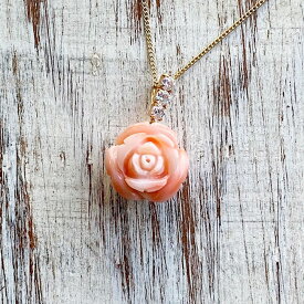 【ふるさと納税】珊瑚ペンダントスリーポイント 【有限会社米沢サンゴ店】[ATCX019]