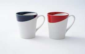 【ふるさと納税】有田焼 つき立マグカップ 大 325ml ペアセット【大慶】 有田焼 蒼スノー レッドスノー マグカップ ペア ギフト スノー釉 コーヒーカップ 電子レンジ対応 食洗機対応 A18-204