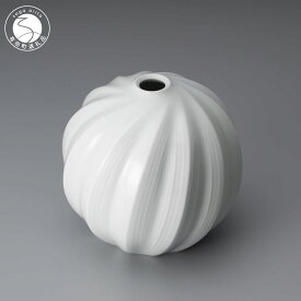 【ふるさと納税】中仙窯 有田焼 白磁面取線彫壺（中尾純作） A220-11