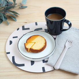 【ふるさと納税】有田焼 スタイリッシュなマグカップとおやつプレートのセット マルシゲ陶器 A24-115