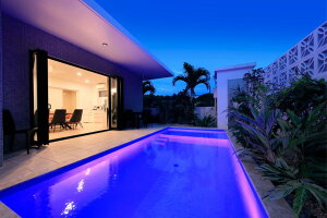 �y�ӂ邳�Ɣ[�Łz�`Villa Rikyu�`���{�E�ʊف@���h�����i4���l1���j�iRK03�j