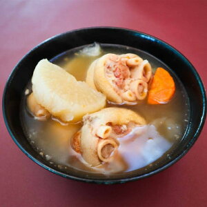 【ふるさと納税】【沖縄の郷土料理】地元で愛される呉屋ストアーのてびち汁 4人前(1人前450g)【配送不可地域:離島】【1678739】
