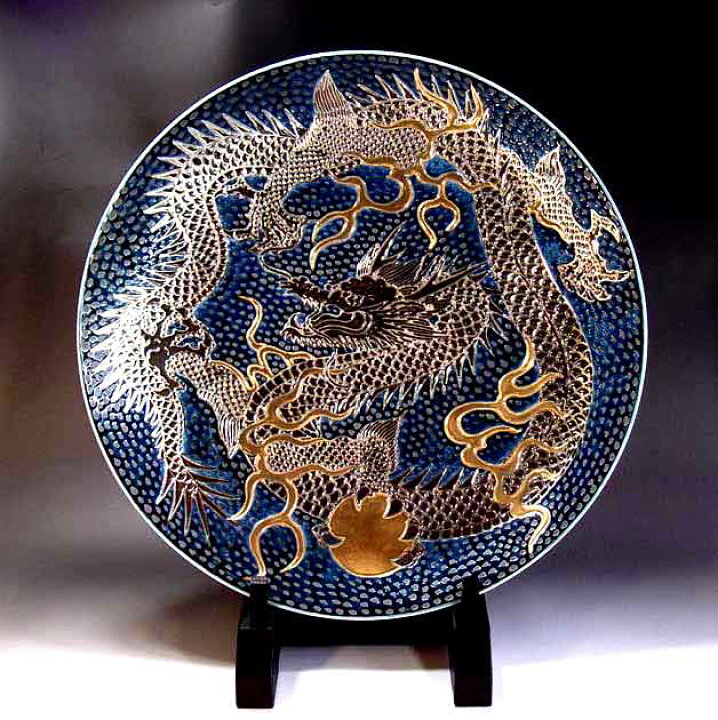 楽天市場】有田焼美術品鉄釉金プラチナ彩龍絵飾り大皿陶芸作家 藤井錦  
