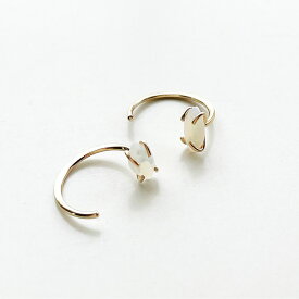 ★限定モデル★【MELISSA JOY MANNING/メリッサジョイマニング】Limited Edition 14 karat yellow gold marquise opal hug earring