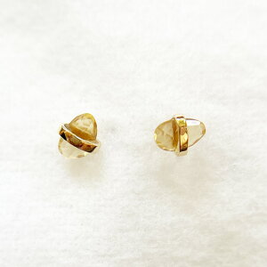 �������ׁ��yMELISSA JOY MANNING/�����b�T�W���C�}�j���O�zSmall 14K gold bezel wrapped freeform studearring- citrine