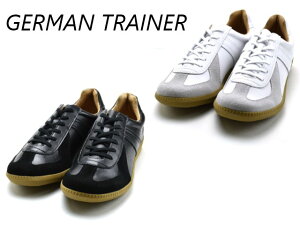 W[}g[i[ GERMAN TRAINER 42500 ubN zCg Y fB[X Xj[J[