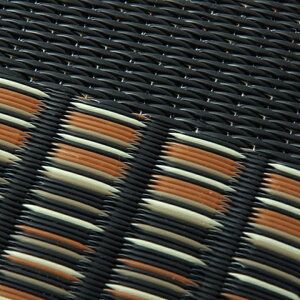 ラグ ダイニング 拭ける おしゃれ 洗える お手入れ簡単!水洗いができる!キズから床を守る日本製の丈夫なラグ 約348×352cm 江戸間8畳 アルコール 除菌 除菌スプレー 日本製 国産 チェック 汚