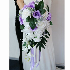 白と紫のバラを中心としたキャスケード ブーケ 結婚式 ウェディングブーケ トスブーケ キャスケード型 造花 アレンジメント ガール 花束 フラワー ギフト インテリア おじゃれ バラブーケ 造花 手作り ドライフラワー ブートニア 花束
