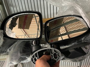 y[zEVgDNgDN TUKTUK MEIhA~[