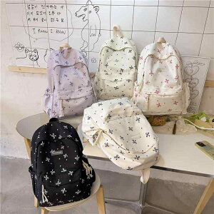 美品】Valentino Christy PARIS リュックサック 花柄 花柄 リュック 大 