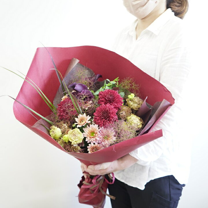 楽天市場 マムと季節のお花の花束 配送日指定可 冷蔵便でお届け 送料無料 沖縄 一部地域を除く 東北は 300円でok 生産者 国産 生花 誕生日プレゼント 古希 喜寿 母 お祝い 生花 フラワーギフト還暦祝い退職祝い送別会 ファルチェ 楽天市場店