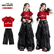 キッズダンス衣装 ヒップホップ 赤 クロップドTシャツ 黒レザー カーゴパンツ チェーンベルト へそ出し …