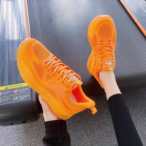 パープル シューズ 白 クッション ランニング レディース オレンジ スニーカー 衝撃吸収 きれいめ 無地 スポーツ 蛍光カラー 動きやすい 軽量 ビビッドカラー 紫 グリーン 緑 黒 韓国系 トレ