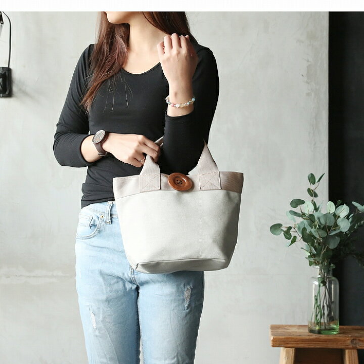 人気商品 ミニトートバッグ 軽量 ランチトート機能的 帆布 天ファスナー レディース 黒使いやすい おしゃれ 便利グッズ 手提げ ランチタイム 大人