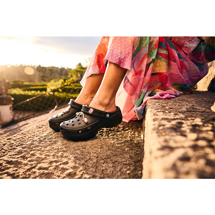 楽天市場】クロックス crocs【レディース サンダル】Classic Platform 