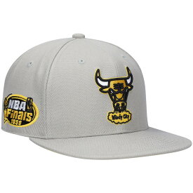 NBA ブルズ キャップ・帽子 Mitchell & Ness（ミッチェル＆ネス） メンズ グレイ (NBA 22 MNC x Lids HWC Sunny Gray Fitted)