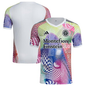 yObYzMLS j[[NEVeBFC jtH[ Adidas/AfB_X Y zCg (ADI F25 Men's Pride Pre-Match Top)