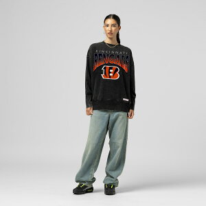 yObYzNFL xKY g[i[ Mitchell & Ness/~b`FlX fB[X ubN (NFL Womens Delineate Mineral Wash BLK Crew - R)