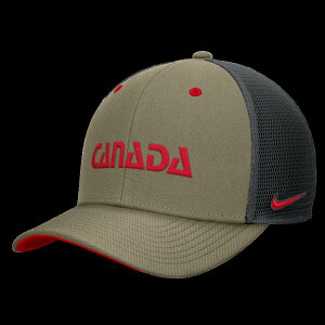 �y�����O�b�Y�zNATIONAL TEAM �J�i�_��\ �A�W���X�^�u���L���b�v Nike/�i�C�L �����Y �I���[�u (BCS S26 Men's Rise Trucker Hat)