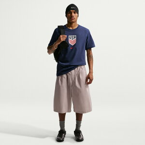 �y�����O�b�Y�zNATIONAL TEAM �A�����J��\ T�V���c Nike/�i�C�L �����Y �l�C�r�[ (NIK SU26 Men's Crest SS Tee)