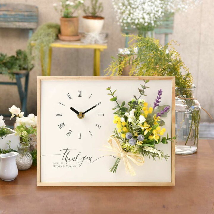 楽天市場 クロックブーケイエロー 入籍結婚で両親に贈るプレゼント 両親へのプレゼント 家族婚 少人数婚 なし婚 両親贈呈品 スワッグ風ミニブーケ付クロック 結婚式ウェディングギフトファルベ