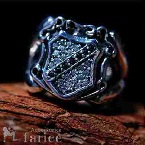 2カラー(ホワイト&ブラック)キュービックジルコニア パヴェ&ラインストーン装飾 シールド(盾)型2アーム ラグジュアリーデザイン メンズ シルバーリング