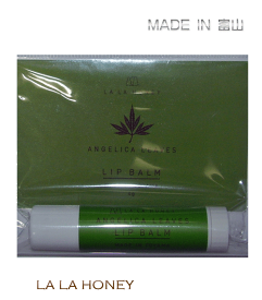 ララハニーLALA　HONEYトウキ葉シリーズ　トウキ葉リップクリーム　4g