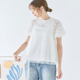 【3366円クーポン利用で】 フラワーレース袖 Tシャツ レディース 半袖 カットソー チュール レイヤード パフスリーブ トップス ボリューム袖 チュニック Aライン フレア 体型カバー 二の腕カバー シアー 春 夏 綿100 大人 可愛い フェミニン [2440614]