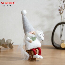 ノルディカニッセ 2025 新作 馬を抱えたサンタ サイレントナイト 干支 NORDIKA nisse クリスマス 雑貨 木製 人形 北欧 NRD120859