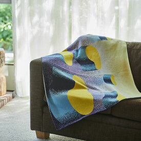 日本製 ブランケット ひざ掛け Blanket アートブランケット コットンブレンド アートブランケット コットンブレンド | 耳が鳴るほど静かに｜アーティスト　millitsuka｜コットン 綿 FAVORRIC フェイバリック