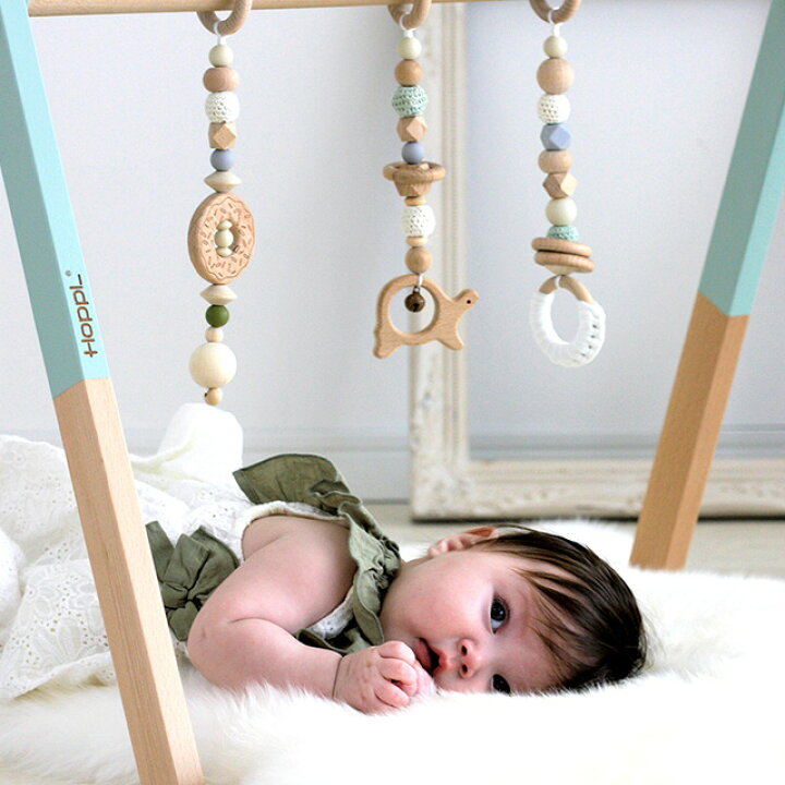 楽天市場 Hoppl Baby Toy Line ベビージムセット ホップル ベビージム プレイジム 赤ちゃん 木製 ベビー 新生児 木 折りたたみ おもちゃ コンパクト 出産祝い 子供 かわいい 可愛い おしゃれ 北欧 0歳 音の出る ファーストトイ 男の子 女の子 歯固め Favras