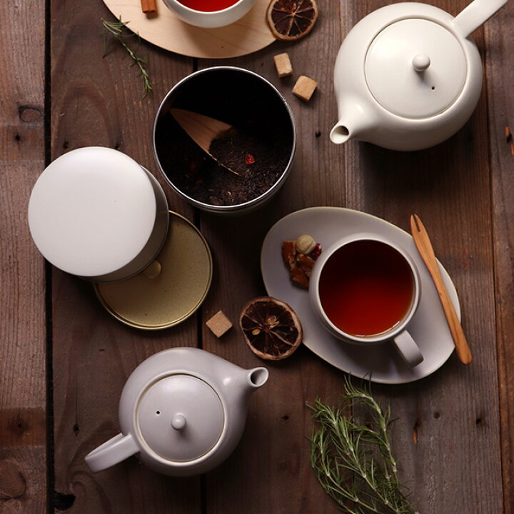 楽天市場 Saliu Yui 結 ティーポット 330 おしゃれ 北欧 ポット 日本製 来客用 かわいい 白 急須 ステンレス 茶こし 紅茶 無地 耐熱 ハーブティー 磁器 可愛い ナチュラル 小さい 茶器 Favras ファブラス 雑貨 ギフト 楽天市場 Saliu Yui 結 ティーポット 330 おしゃれ 北欧 ポット 日本製 来客用 かわいい 白 急須 ステンレス 茶こし 紅茶 無地 耐熱 ハーブティー 磁器 可愛い ナチュラル 小さい 茶器 Favras ファブラス 雑貨 ギフト