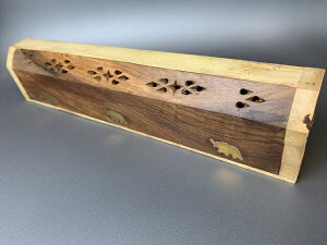 Ch@{bNX^āij2F^CvyCh AWAG݁z