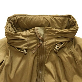 WILDTHINGS製アメリカ軍海兵隊/U.S.M.CECWCSLEVEL7PRIMALOFTPARKAHAPPYSUITCOYOTEプリマロフトパーカーハッピースーツミリタリー中綿長袖無地サイズ:MEDIUM-REGULARコヨーテ【古着】【中古】mellow【あす楽対応】【古着mellow楽天市場店】